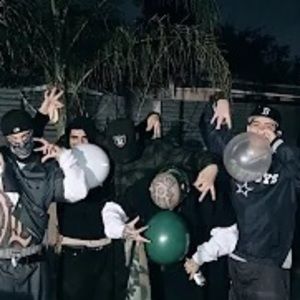 Meet your Posher, Esteban